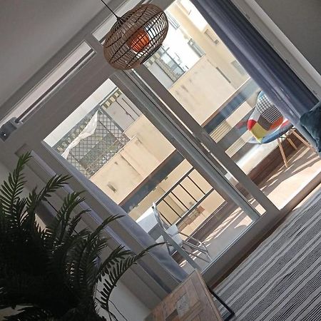 Beach Side Apartment -埃斯特波纳 外观 照片